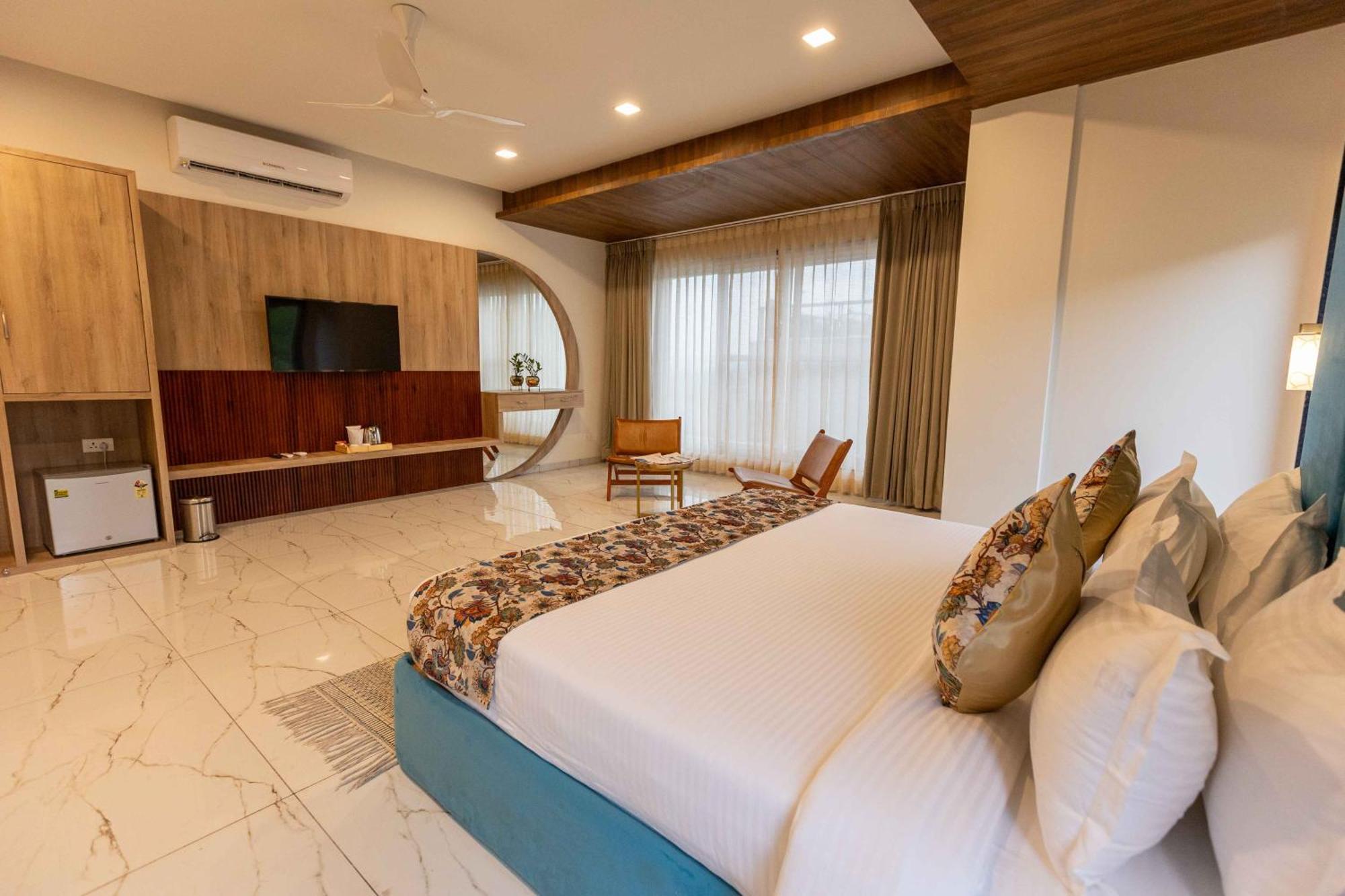 Suramya-A Luxury Boutique Hotel Udaipur Extérieur photo